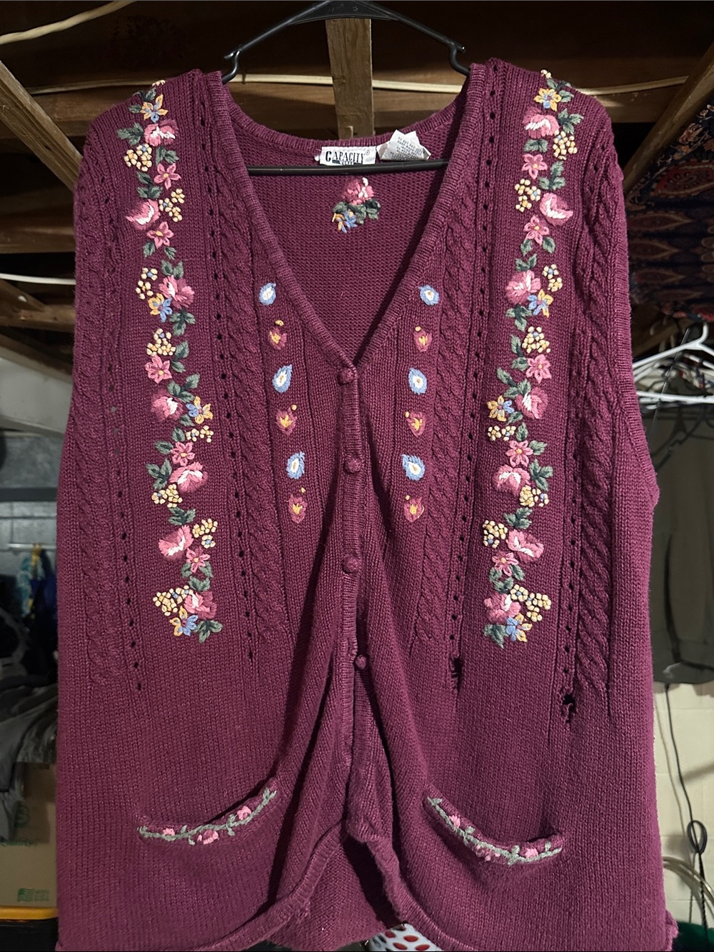 Women's Wine Plum V-Neck Embroidered Knit Sweater Vest